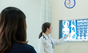 Persistent cough: could it be superinfected bronchitis?