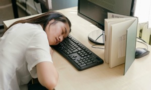 Why spaniards are abandoning the siesta?