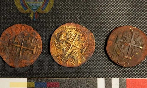 Colombia unveils treasures from 300-year-old shipwreck