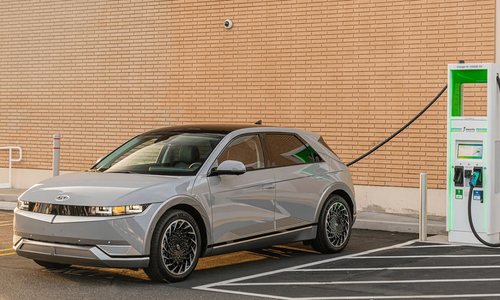 Hyundai aims for three-minute electric vehicle charging, as fast as refueling