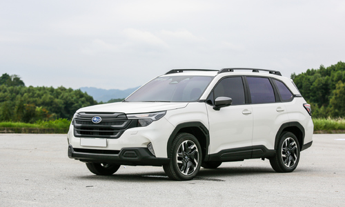 Subaru Forester 2025: a car facing price hurdles
