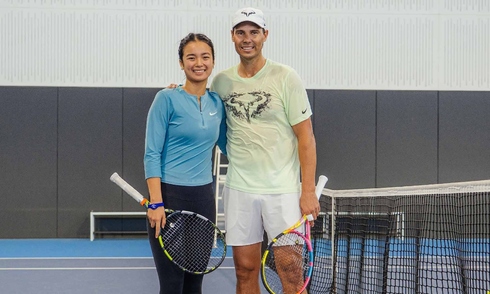Nadal returns to the training court after one year