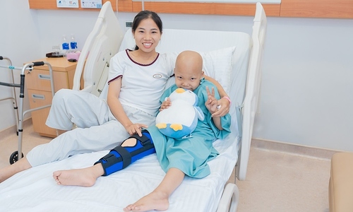 Saving the leg for a pediatric bone cancer patient using 3D printing technology