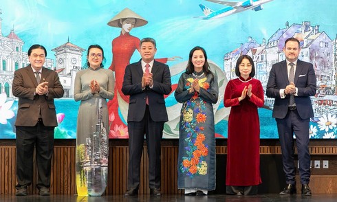 Agreement signed to boost Vietnam - Denmark tourism