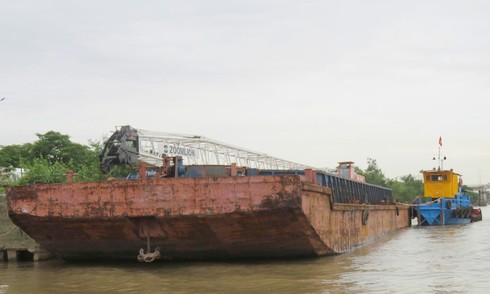 Boat captain causes fatal collision, two dead