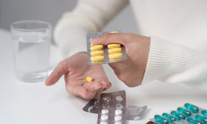 Sharing advice on taking antiviral medication at the first signs of influenza A