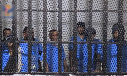 Houthi sentences 17 people to death for espionage