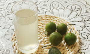 Benefits of regular lemon water consumption