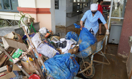 Floods kill 91, cause over 13 trillion VND in damage