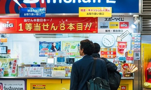 Man wins lottery, hides it from wife to live lavishly alone