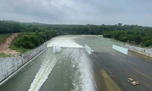 Dau Tieng lake releases water to Saigon river