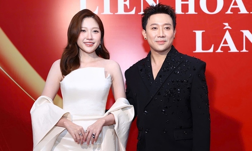 Tran Thanh and beauty queens attend Vietnam Film Festival closing ceremony