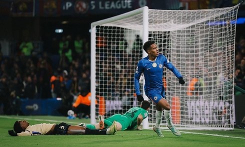 Chelsea coach: 'Don't rush to compare Estevao, Yamal to new Messi, Ronaldo'