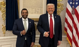 White House denies reports Trump plans to remove FBI director