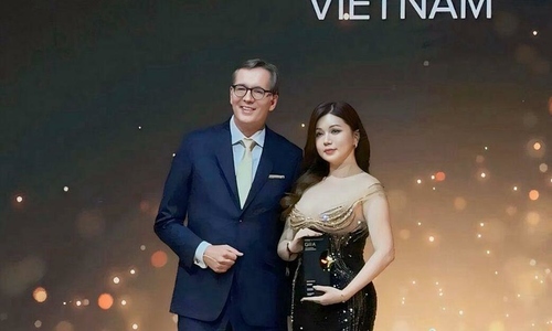 Shynh Group receives award from aesthetic giant Merz Aesthetics