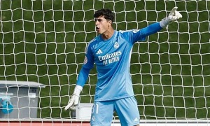 Real calls up goalkeeper who was once a striker in Champions League