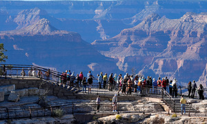 The US increases fees by USD 100 for foreigners entering national parks