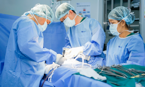 Endometrial cancer after menopause