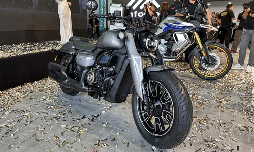 QJ SRV 400 VS: Chinese cruiser motorcycle priced at 135 million dong