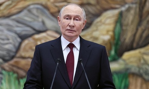 Putin first addresses Ukraine peace plan