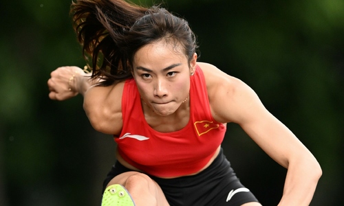 Vietnamese athletics team prepares for SEA Games 33 gold hunt