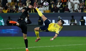 Former real forward compares bicycle kick technique with ronaldo