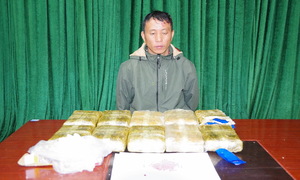 60,000 drug pills hidden in border hut