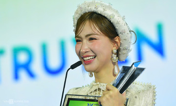 'Bac Bling' wins inspiring music award