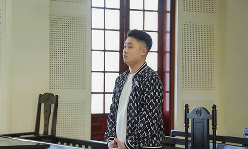 Man who slapped medical staff in Nghe An receives suspended sentence