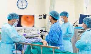 Digestive tract ulcers after drinking fruit wine