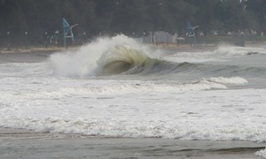 Russian tourist dies swimming at Mui Ne beach