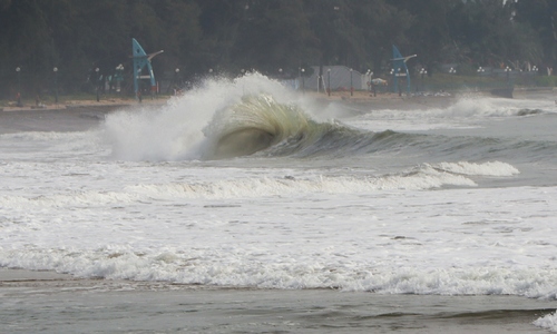 Russian tourist dies swimming at Mui Ne beach