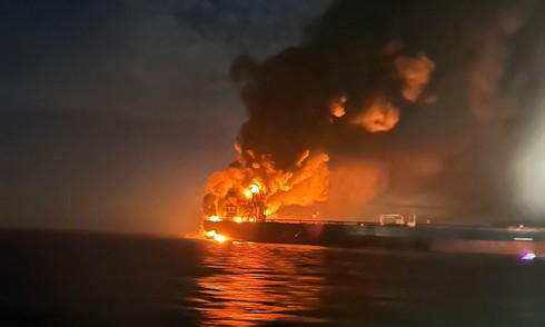 Two 'russian oil tankers' mysteriously explode