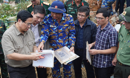 Prime Minister visits residents in Dak Lak's flood-stricken heartland