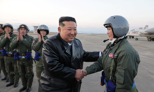 Kim: North Korean air force to be equipped with strategic assets