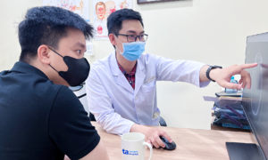 Is sinusitis with nosebleeds dangerous?