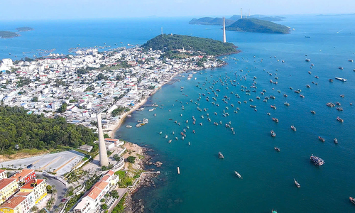 Phu Quoc submarine cable severed, 30,000 households without power