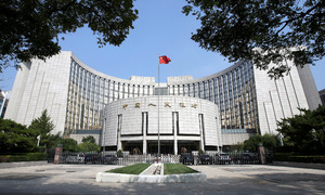 China tightens grip on virtual currencies