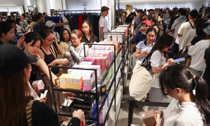 Ho Chi Minh City tourism revenue reaches nearly 234,000 ty dong after 11 months