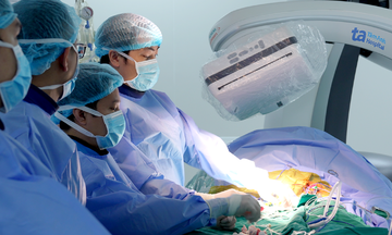 Three coronary revascularizations at the same site