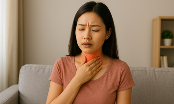 Can acid reflux cause pharyngitis?