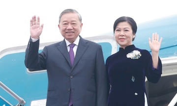 General Secretary To Lam departs for Laos visit