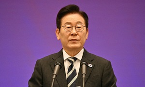 South Korean president seeks to apologize to North Korea