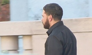 US police officer stopped 20 women, searched for nude photos on phones