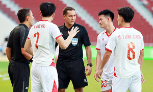 Was Dinh Bac's goal legal?