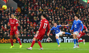 Carragher: 'Liverpool sleeping on Anfield pitch'