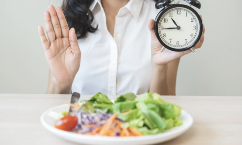 Should you fast to detoxify your body and lose weight?