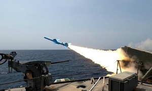 Iran launches missile barrage in naval drill