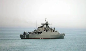Iran holds naval exercise, issues warning to US warships