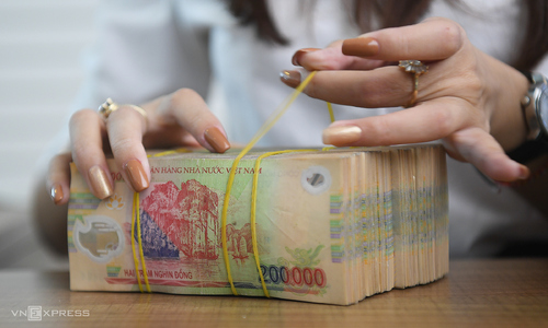 Major banks halt affordable home loan packages